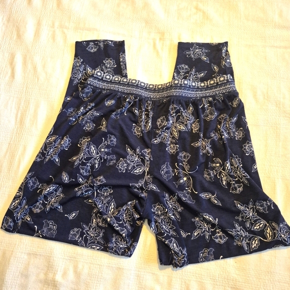 Robin Piccone women's medium casual pull on pants style #151147 blue & white - Picture 4 of 7